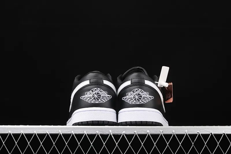 All categories Air Jordan Jordan series basketball shoes Air Jordan 1 Low Air Jordan 1 Low AJ1 Joe 1 low-top black and white cultural and leisure sports sneakers AO9944-001